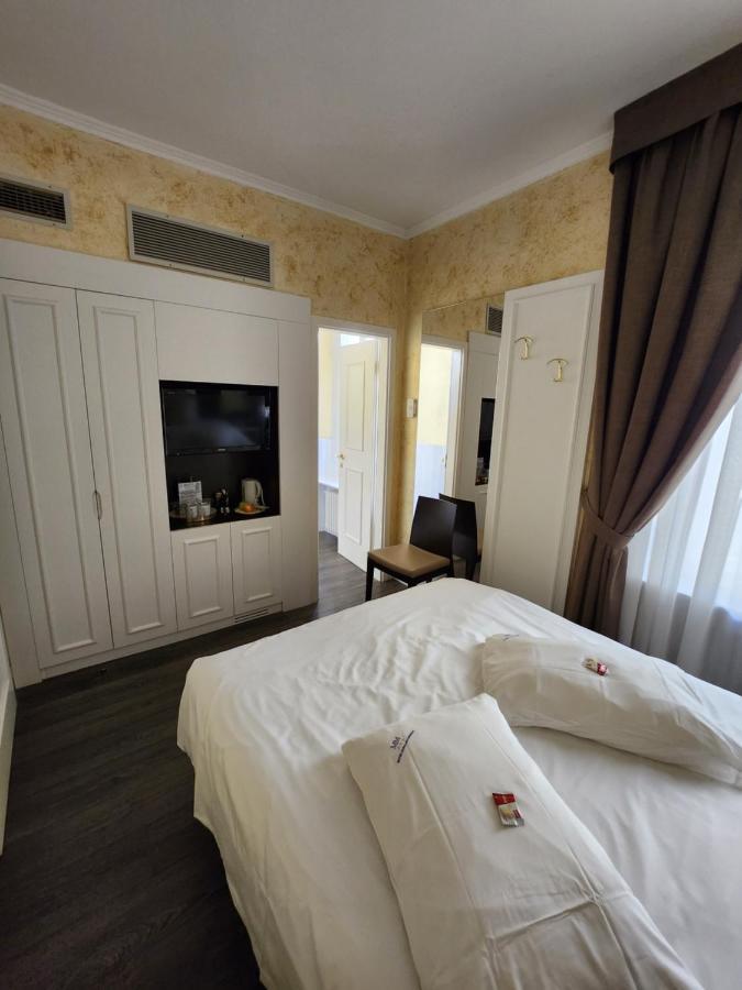 Hotel Millennium โลการ์โน ภายนอก รูปภาพ